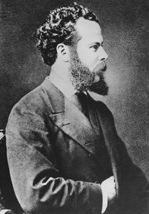 Nicolas de Pierolan muotokuva tekijältä Courret Brothers